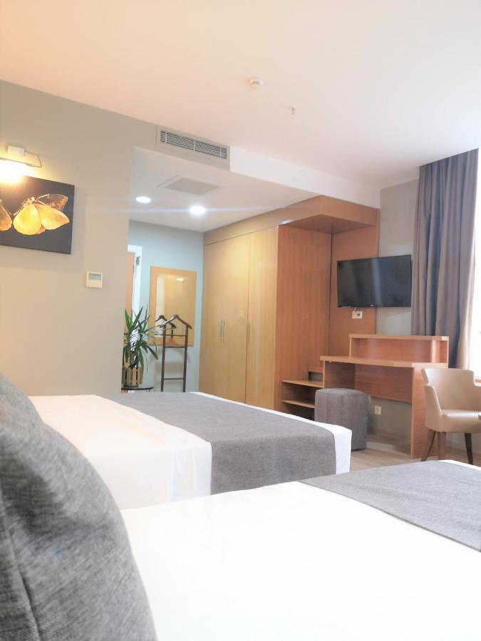 Grand Park Hotel Istanbul City Center Bed And Breakfast Exterior photo